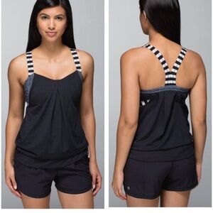 Lululemon Rest Less Tank Top Black White Stripe Built in Sports Bra size 6